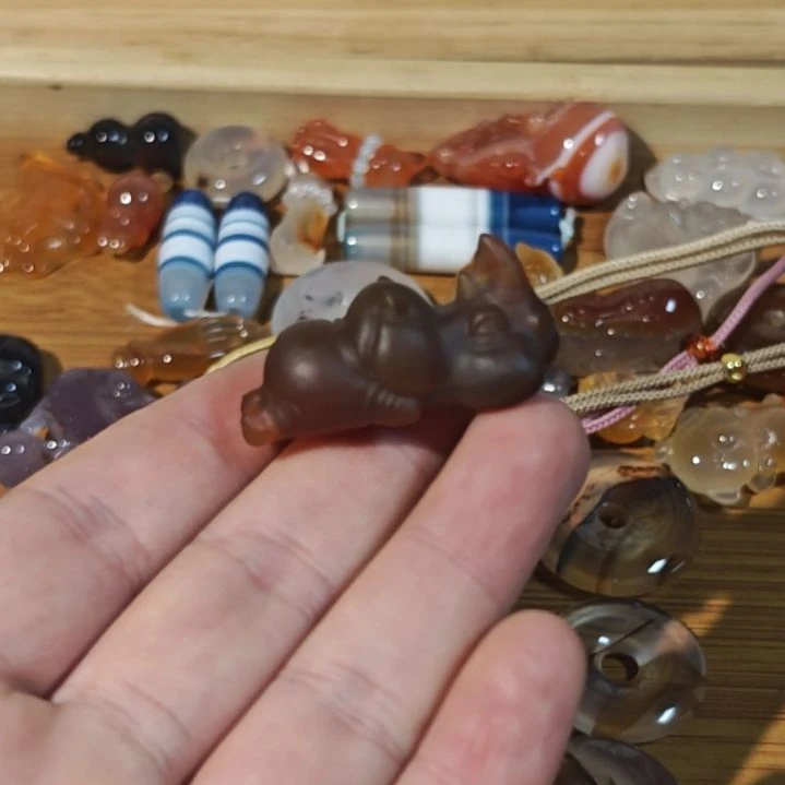 玛瑙/玉髓未镶嵌颈饰