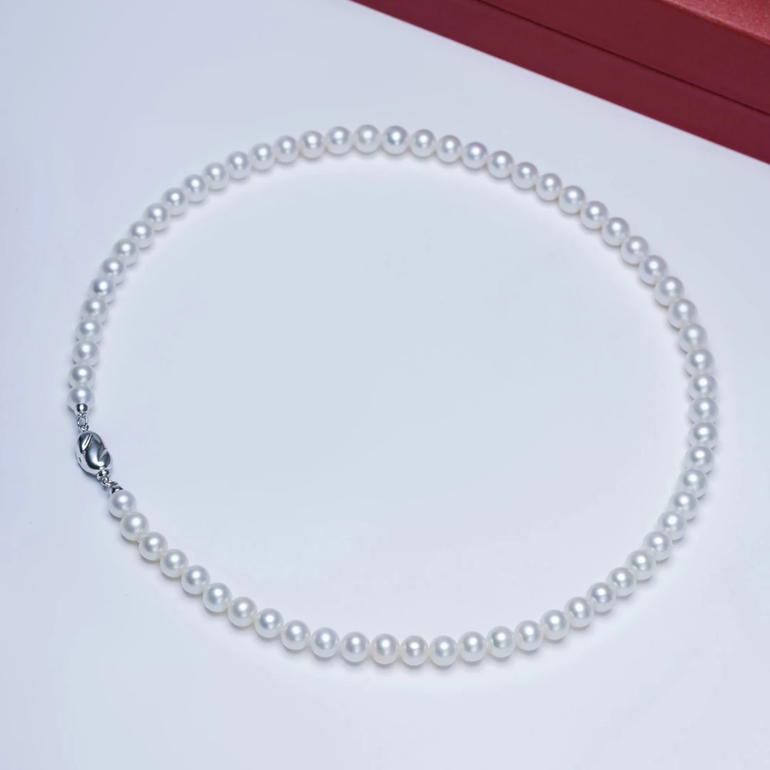 【官方】京润珍珠 致美银圆形强光淡水珍珠项链6.3-7.3mm全珠链百搭