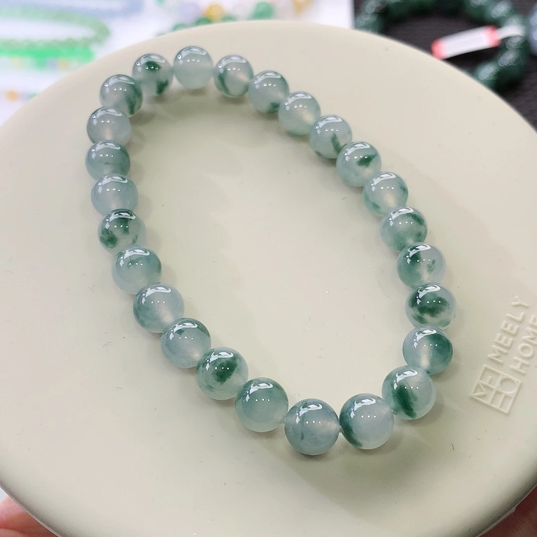 翡翠手链未镶嵌翡翠