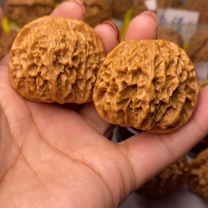 文玩核桃把件41刺球