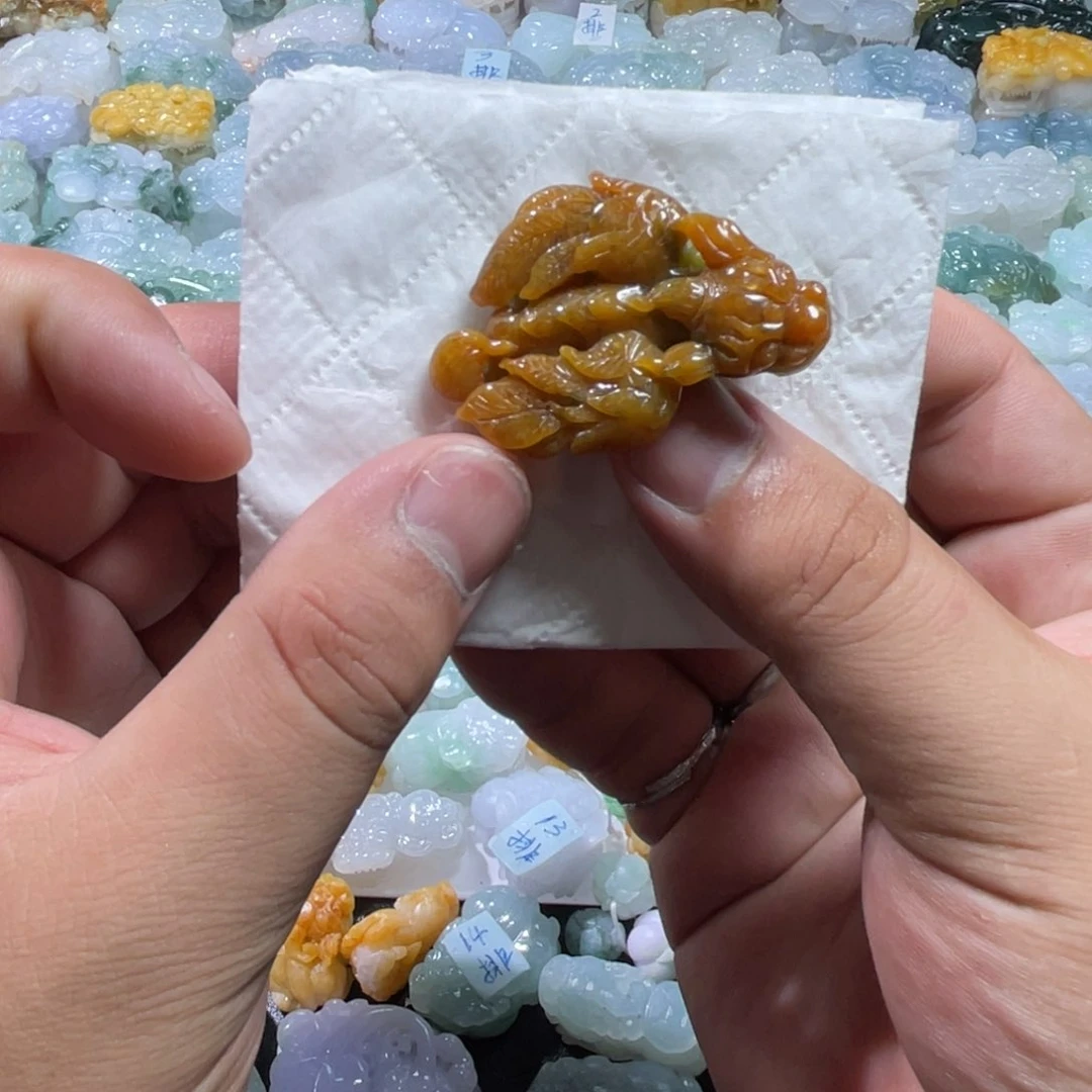 定制翡翠未镶嵌天然