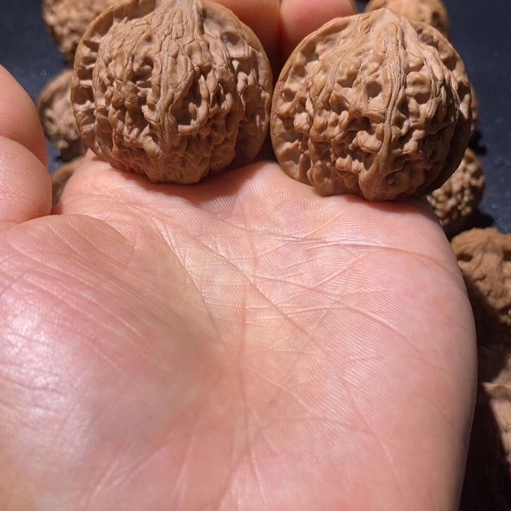 文玩核桃吊坠野核42