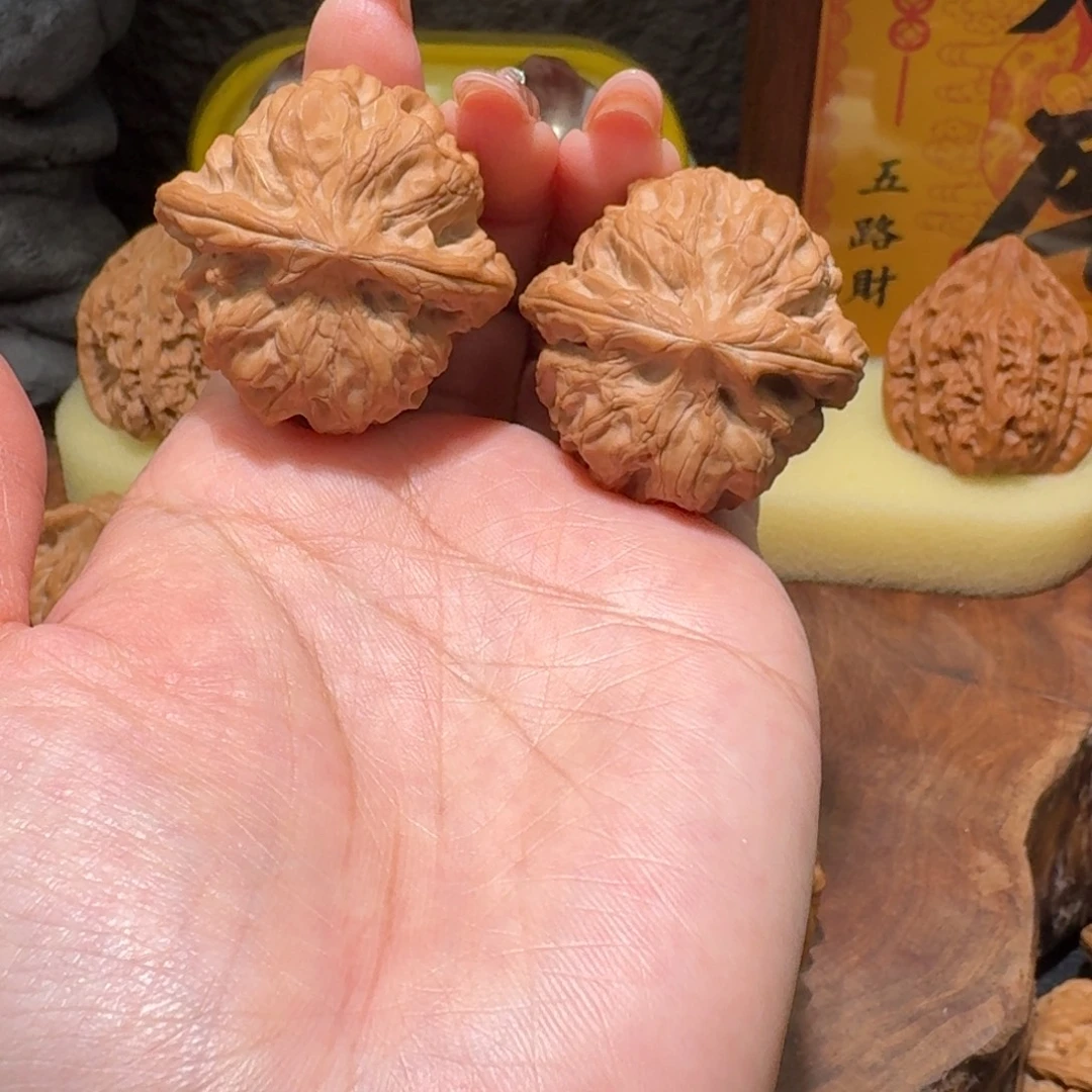 吊坠文玩核桃鬼龙