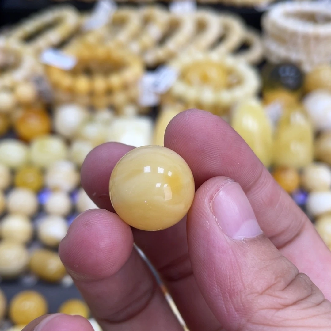 未镶嵌蜜蜡裸石16.6mm