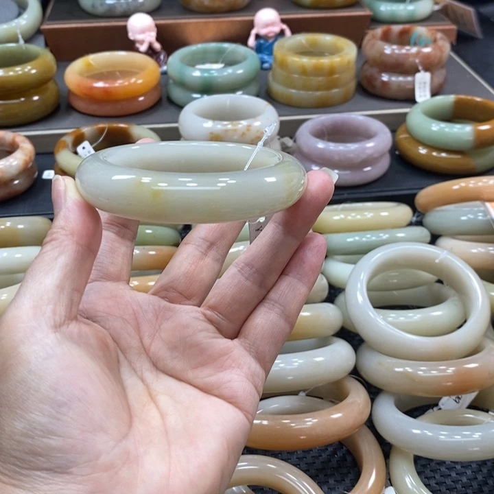合金手镯石英质玉?*淼