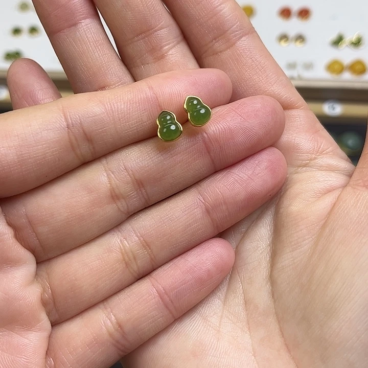 和田玉银S925镶嵌耳饰