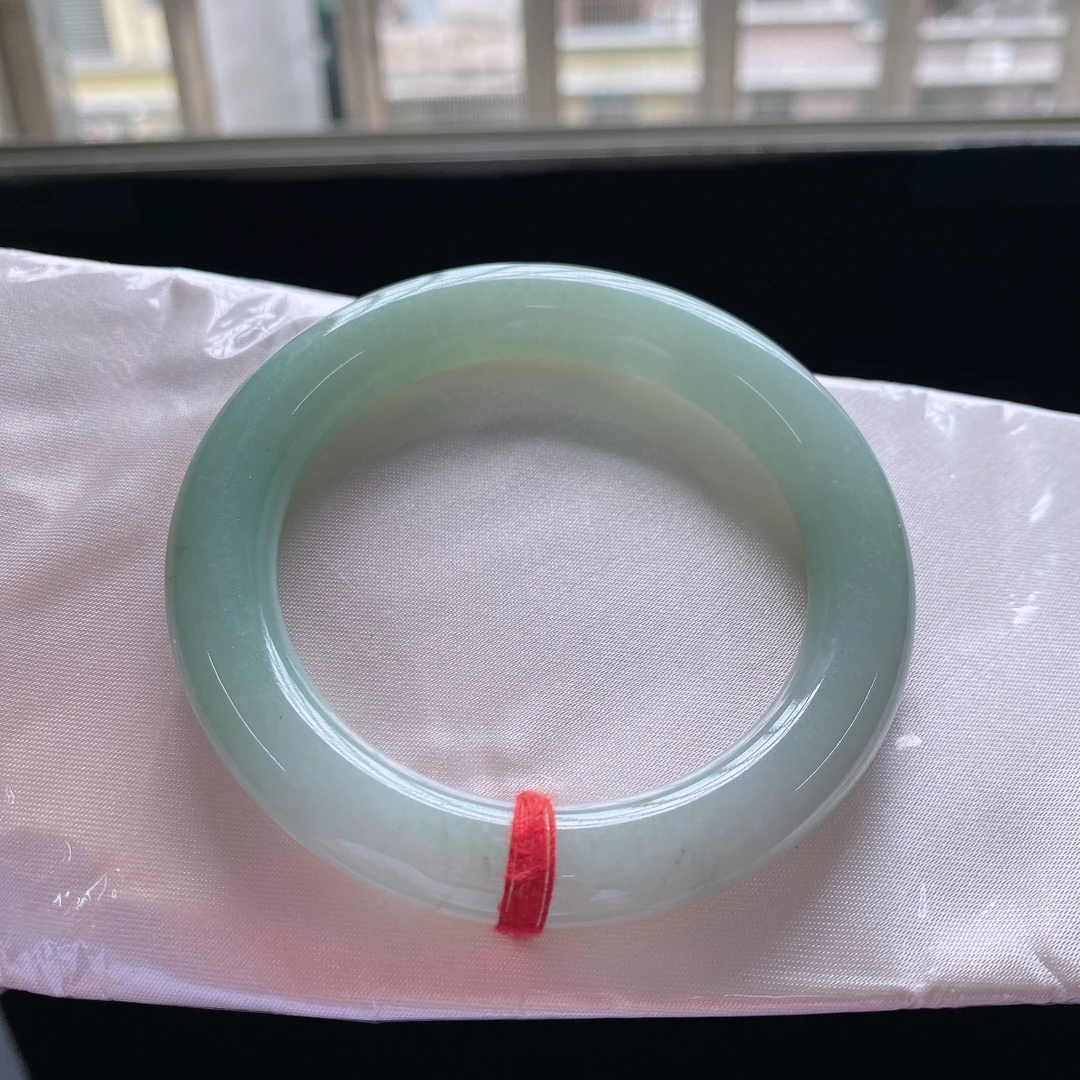 A68 57圈口缅甸A货翡翠手镯水润冰绿胖圆条玉手镯春日珠宝