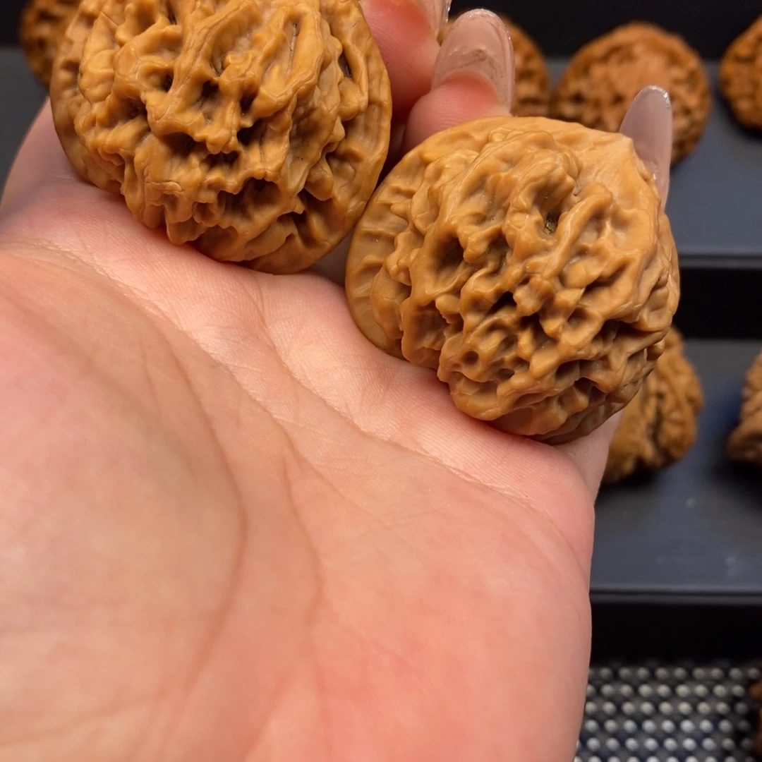 锦***虎手串/手链核桃秦岭山脉和青藏山脉