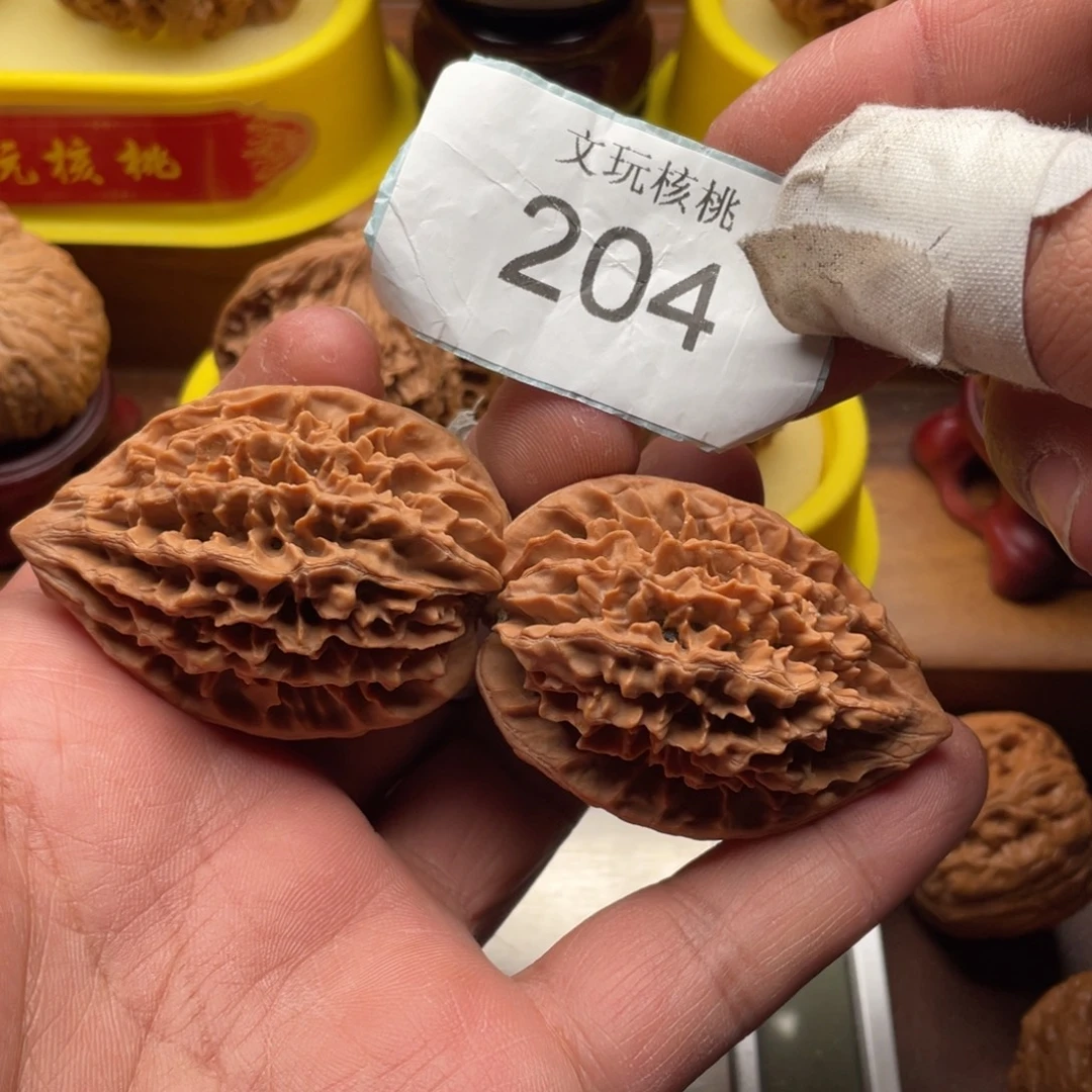 文玩核桃吊坠38招财鼠