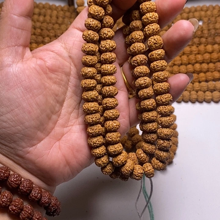 陋***人吊坠金刚菩提金刚