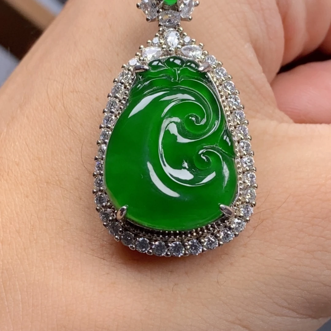 天***人翡翠银S925镶嵌项圈