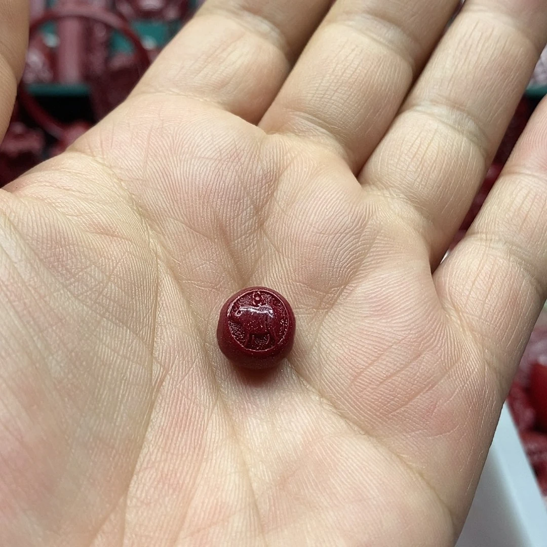 天然辰砂生肖猪豆