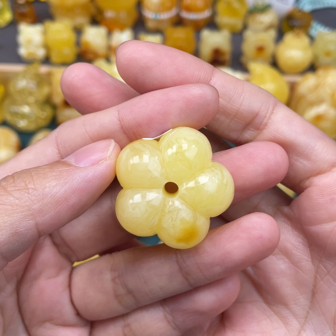裸石琥珀未镶嵌蜜蜡
