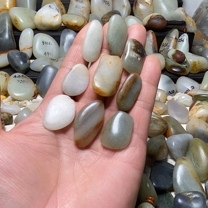 和田玉未镶嵌颈饰吊坠多规格发货