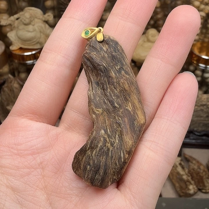 沉香沉香碎屑达拉干9分沉随型5.9克