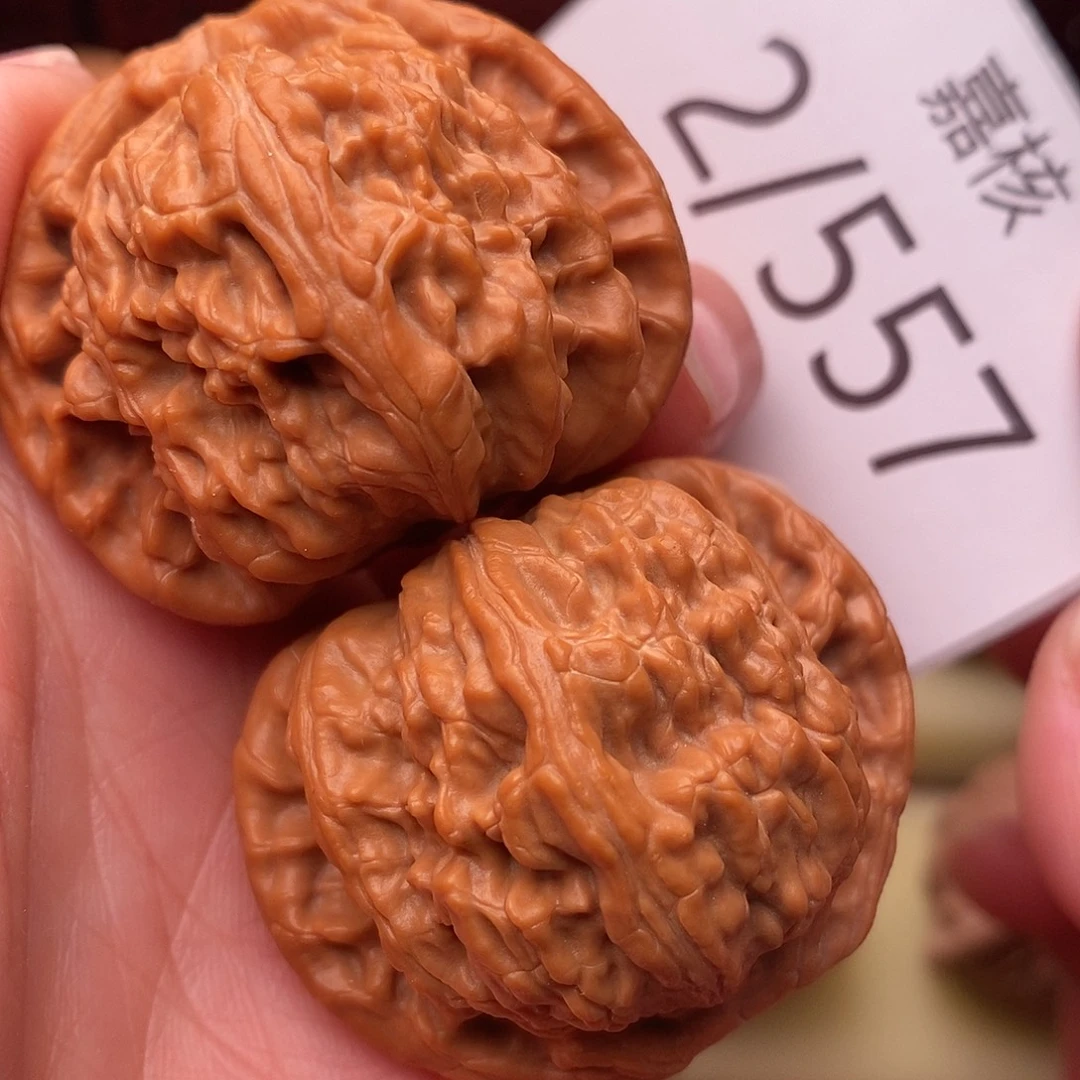 文玩核桃把件42白狮子