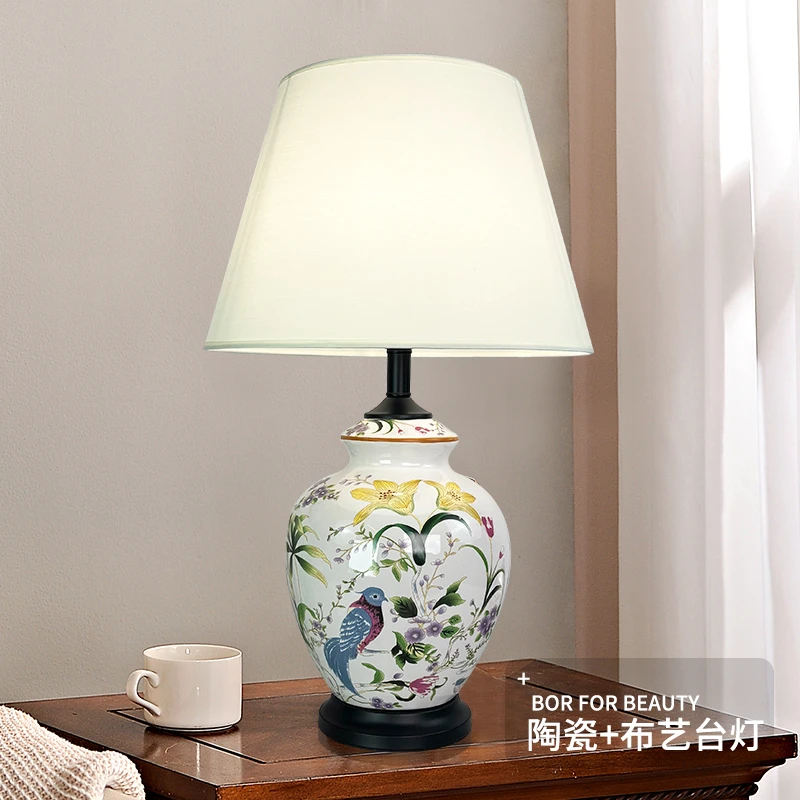 美式复古景德镇陶瓷台灯客厅沙发角几家用花鸟装饰灯卧室床头灯