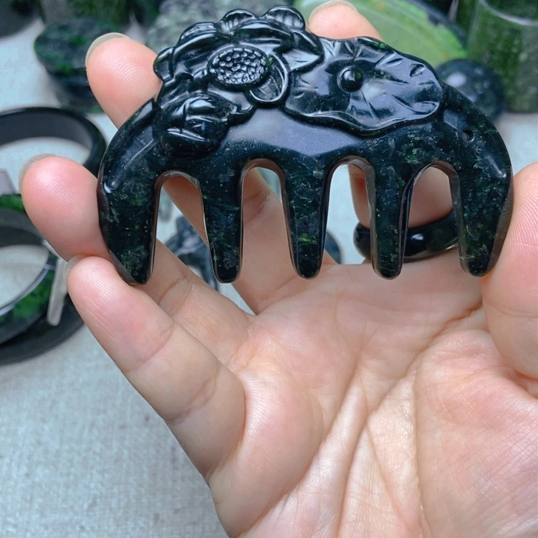 蛇纹石玉五爪梳未镶嵌i***.