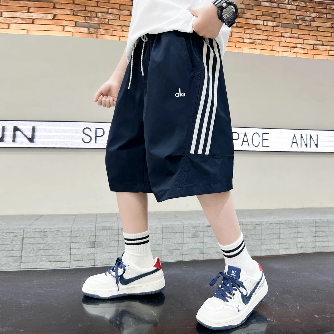 儿童装男童夏装薄款裤子2025新款中大童夏季运动短裤夏款休闲中裤