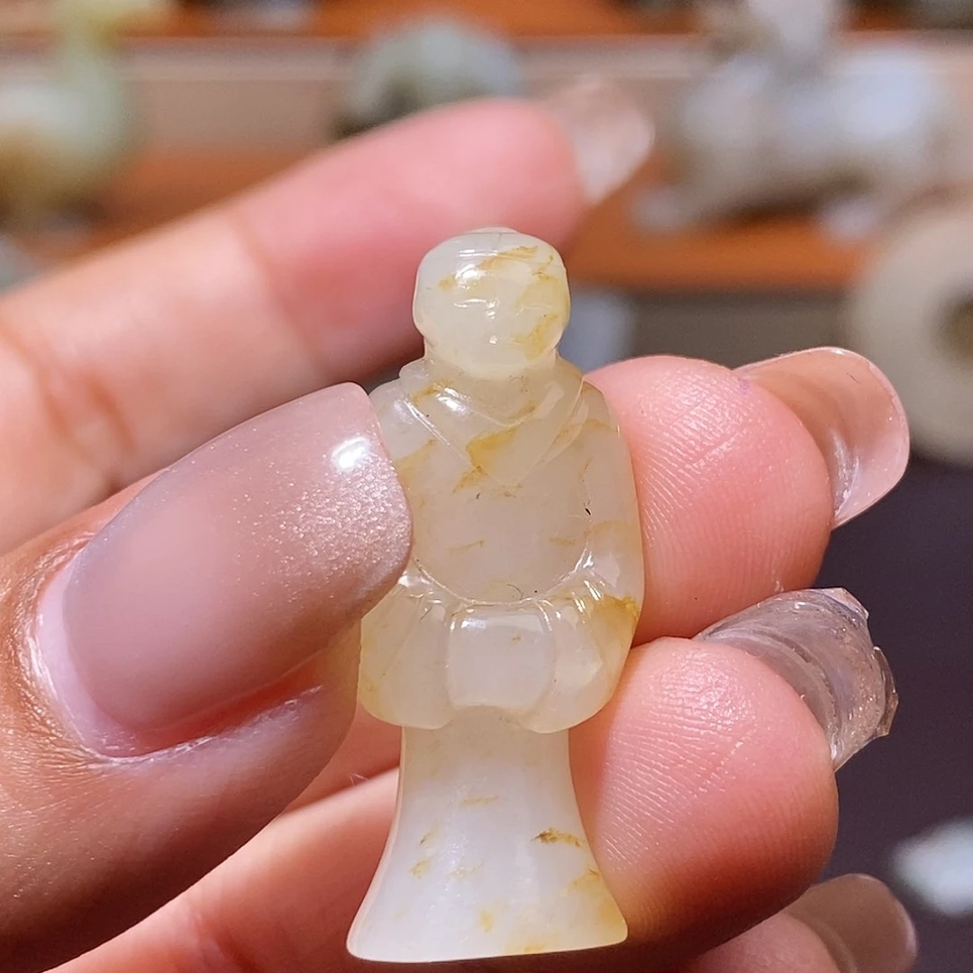 和田玉挂件未镶嵌随****。