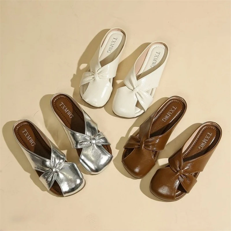 软皮法式包头拖鞋女2025年新款夏季外穿凉拖镂空穆勒鞋平底半托女