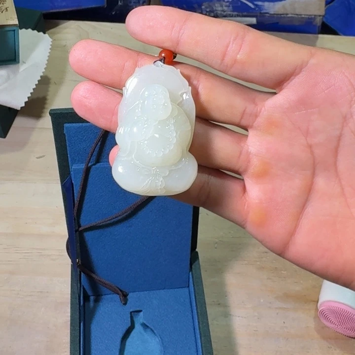 未镶嵌和田玉（糖玉）挂件
