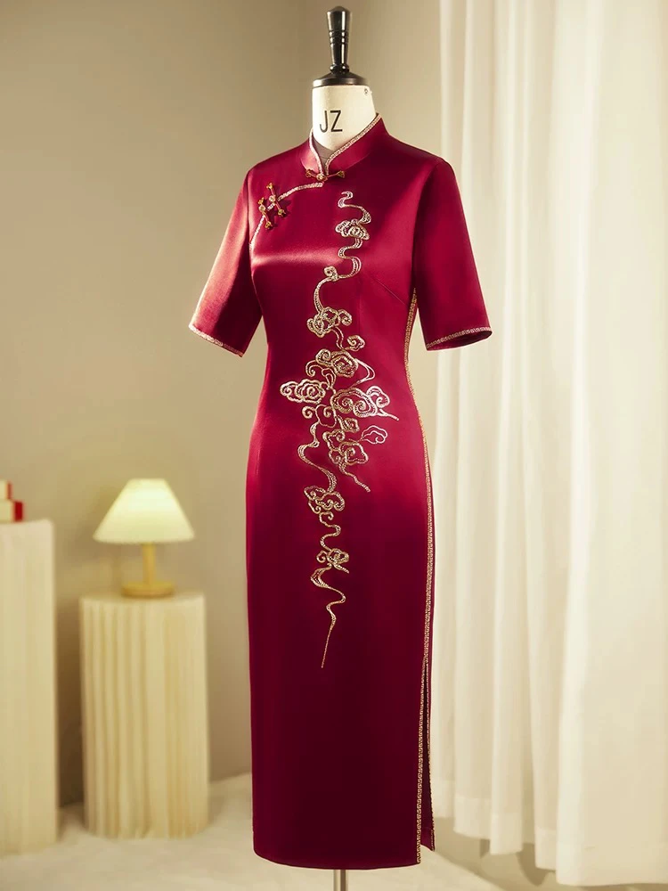 2025喜婆婆刺绣旗袍婚宴妈妈高端礼服中式醋酸段妈妈喜服