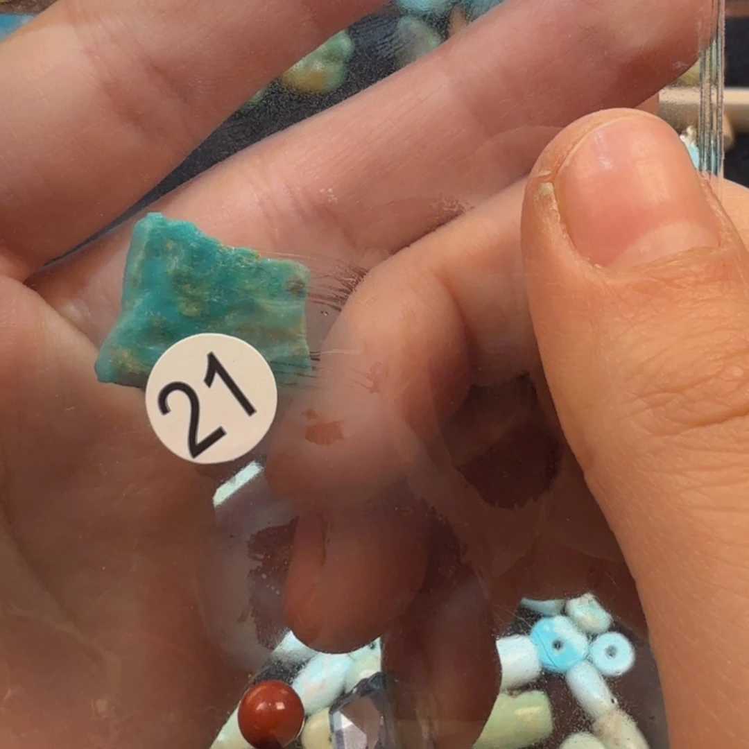 ****南红玛瑙未镶嵌颈饰