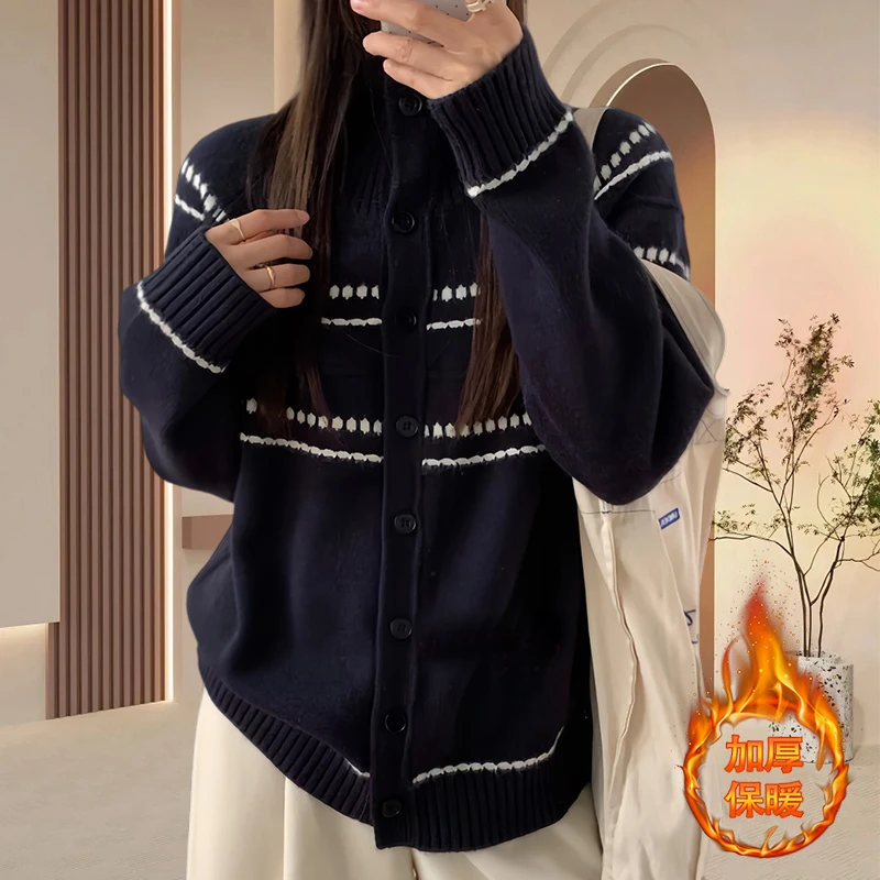 日常通勤撞色单排扣毛衣简约2025冬季长袖百搭针织开衫显瘦上衣女