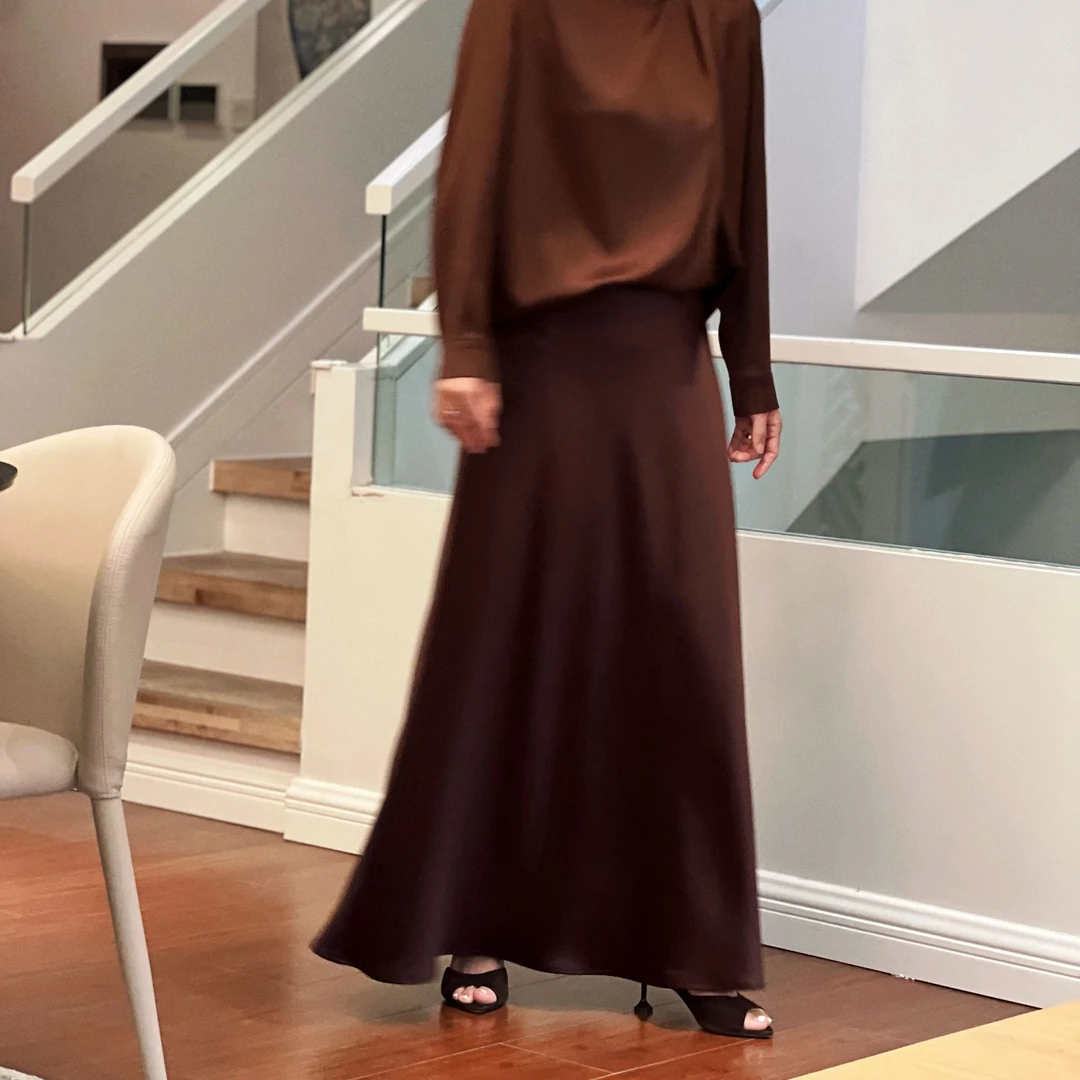 GF都市休闲Elly醋酸半裙