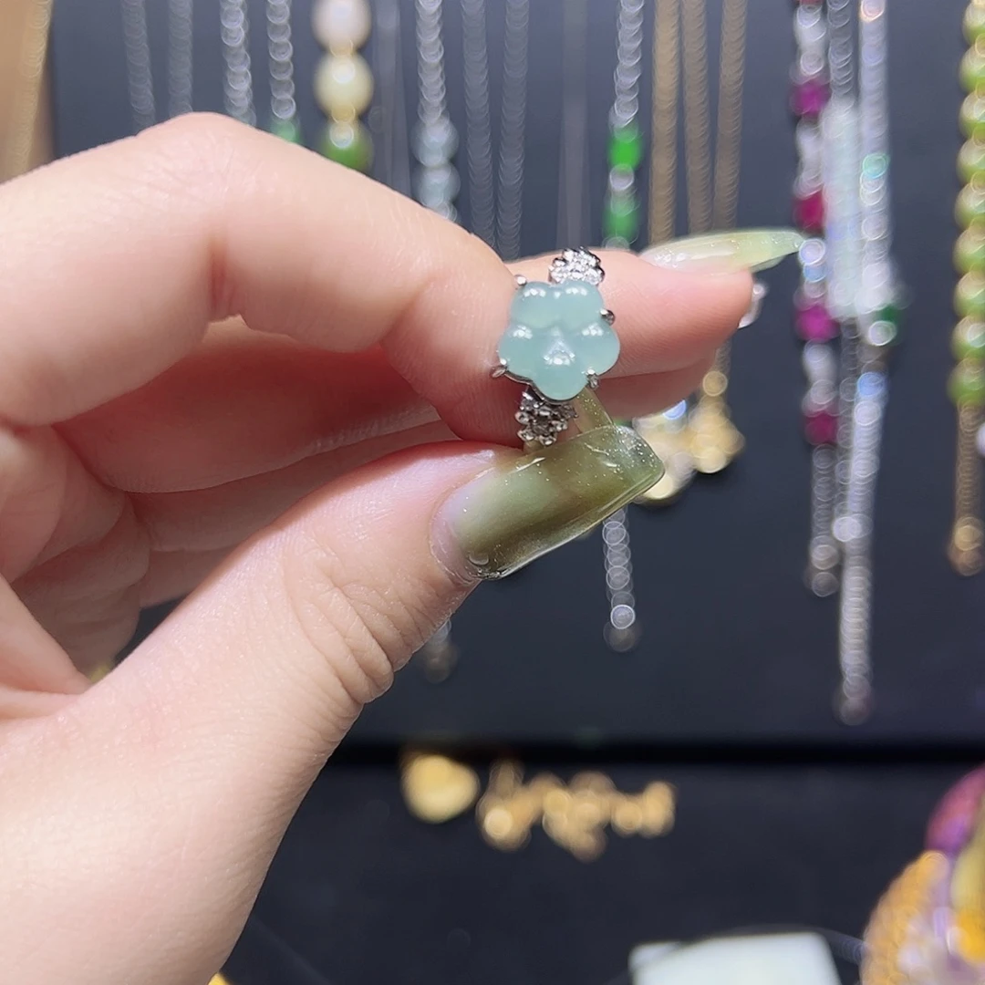 翡翠戒指未镶嵌戒指