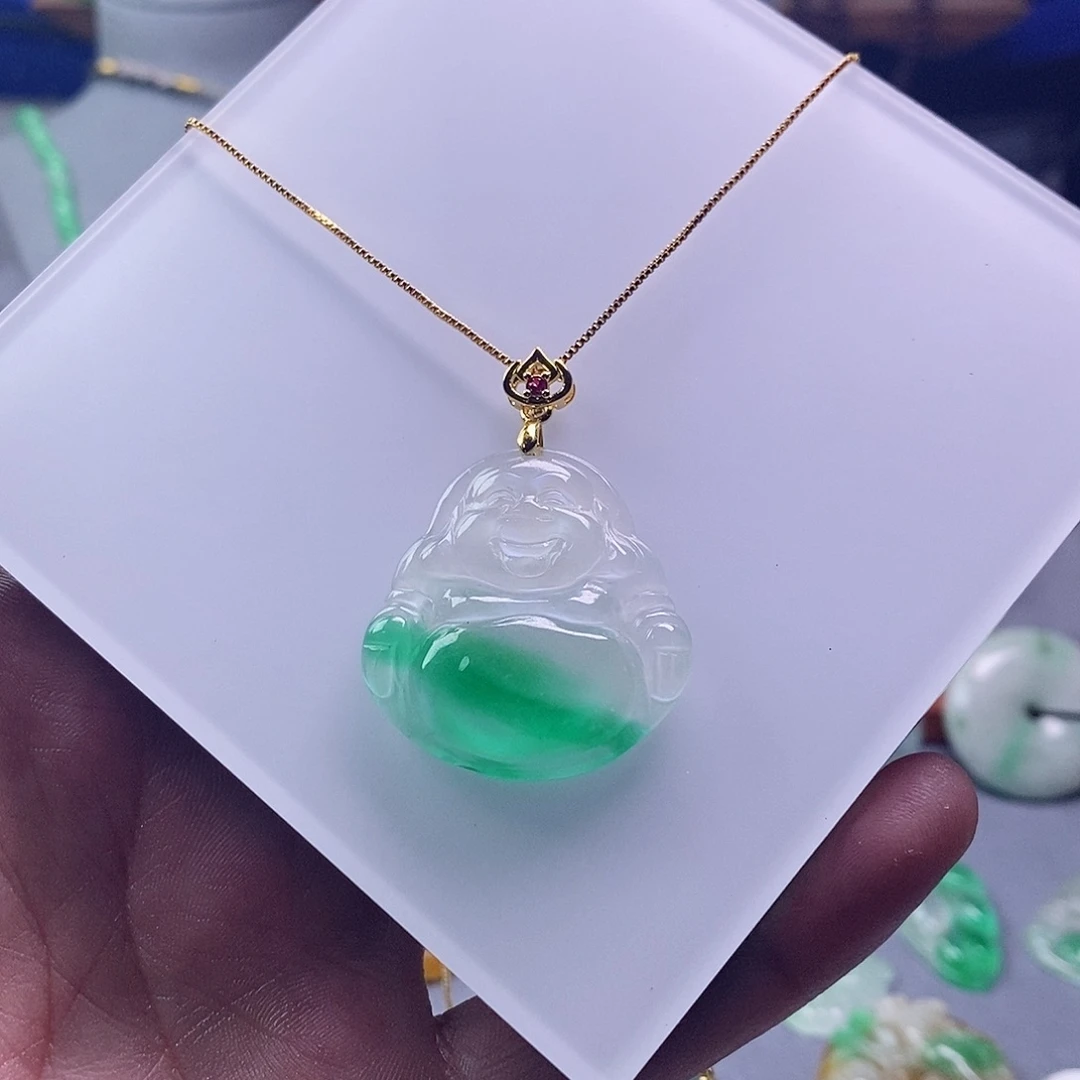 阿***莉翡翠未镶嵌吊坠(赠链)