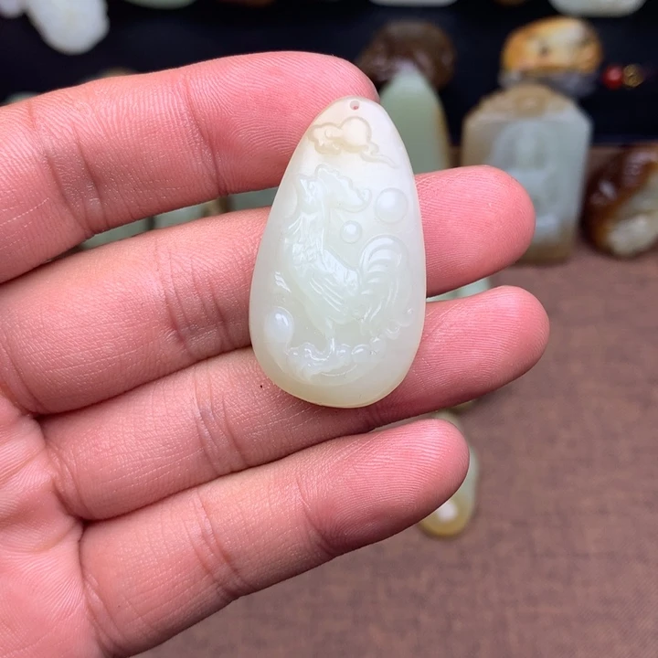 和田玉（糖玉）未镶嵌颈饰