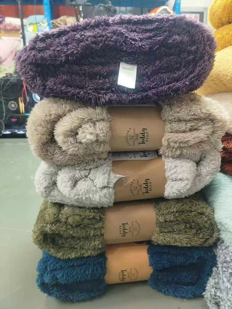 上新     澳洲绒毯子5种花型   1.8*2.0米