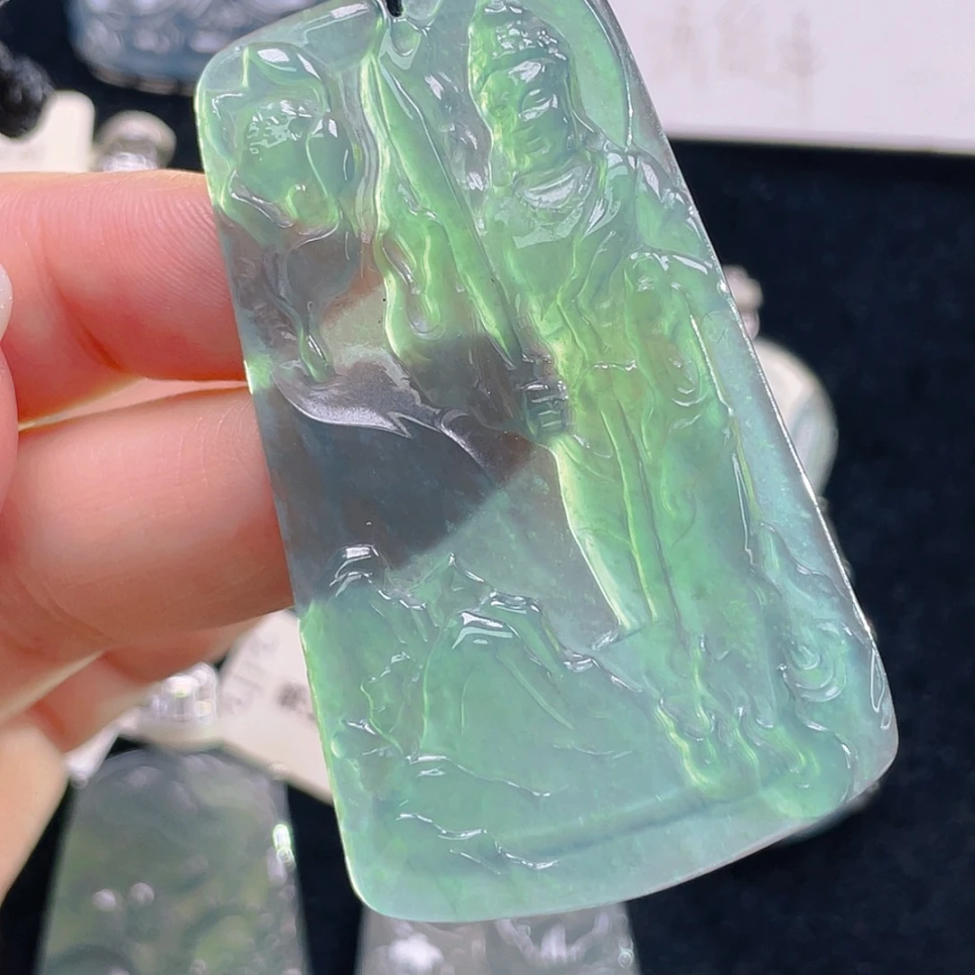 颈饰未镶嵌翡翠6，