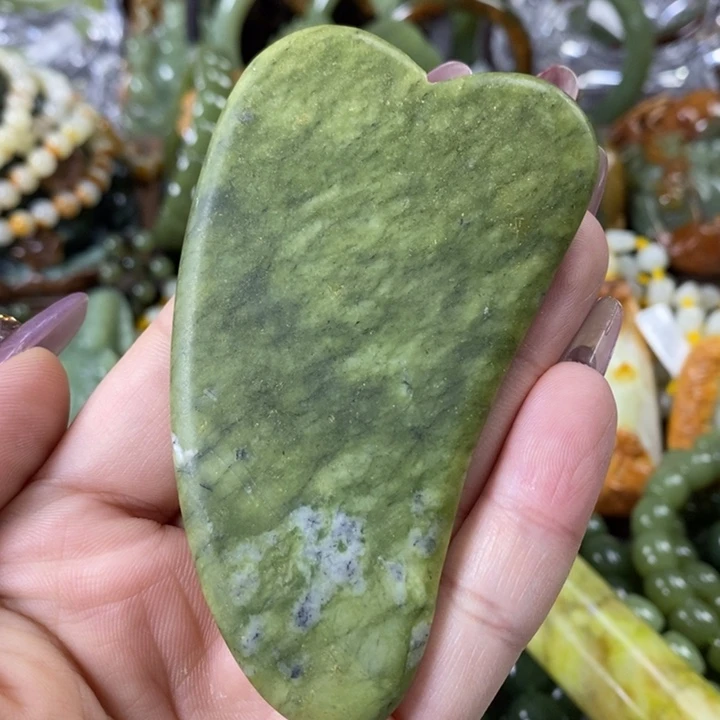 蛇纹石玉刮板板未镶嵌