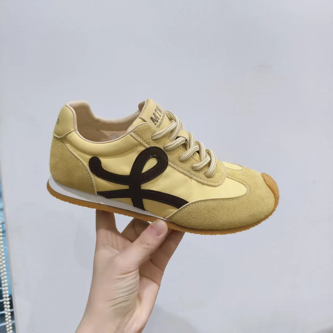 9299-1货号德训女鞋薄款透气