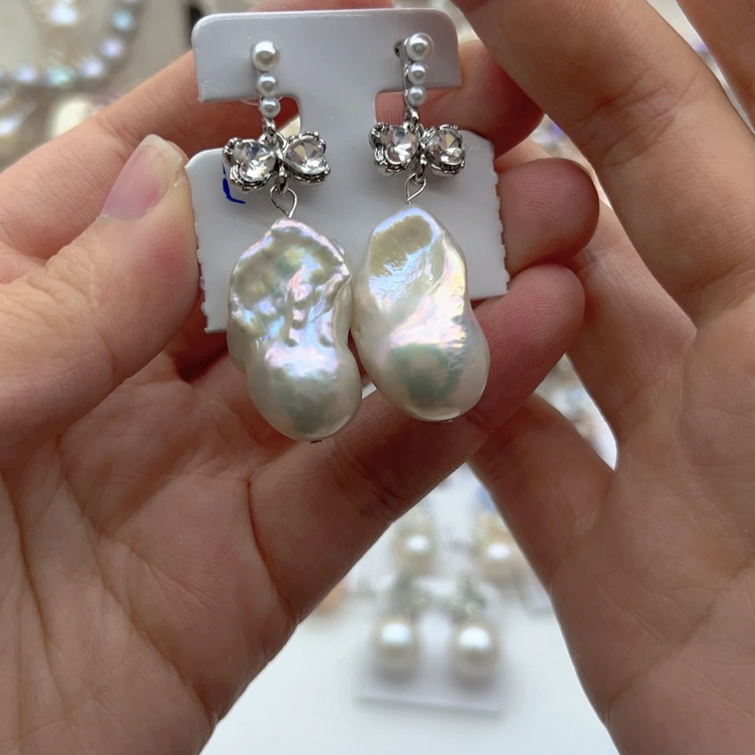 颈饰未镶嵌淡水珍珠