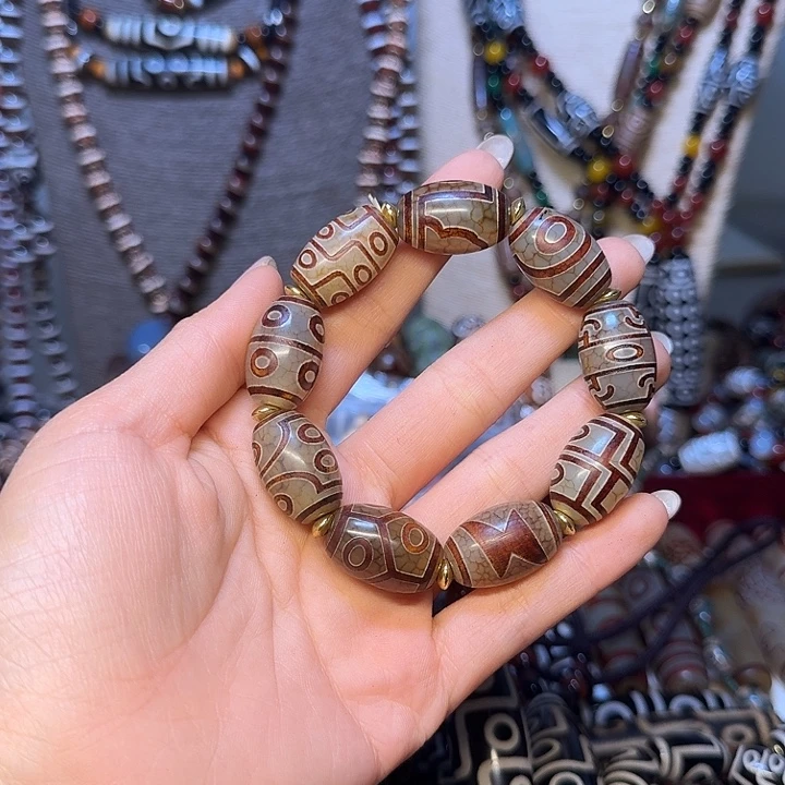 星***妈玛瑙/玉髓未镶嵌颈饰