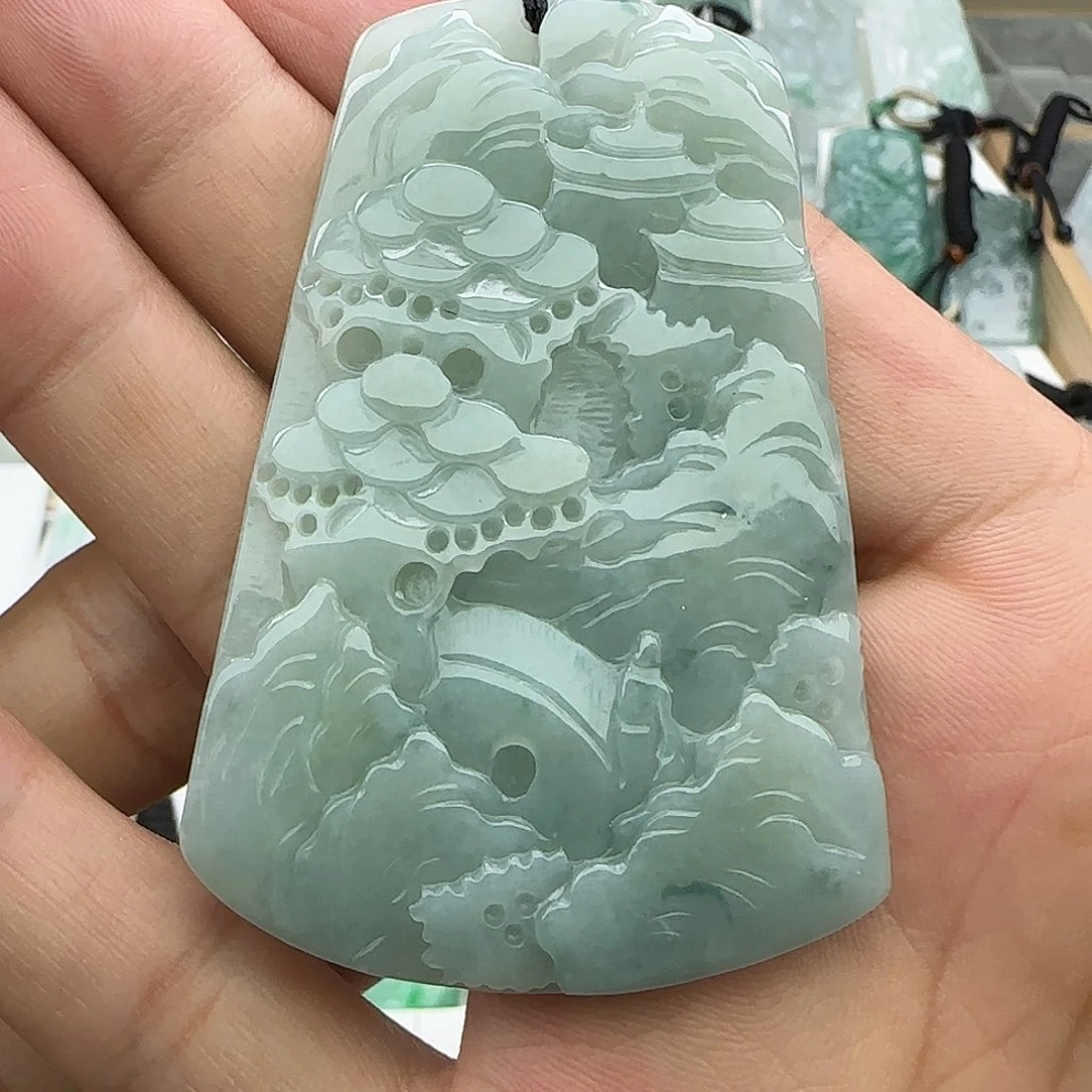 翡翠未镶嵌颈饰翡翠