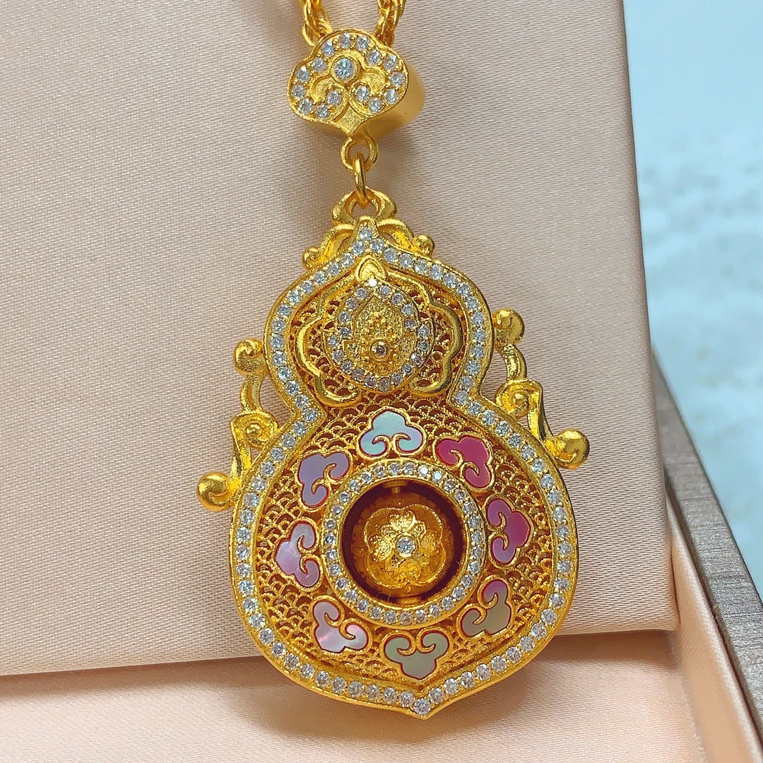 【水贝黄金】足金999古法镶嵌螺钿四美葫芦黄金吊坠N300