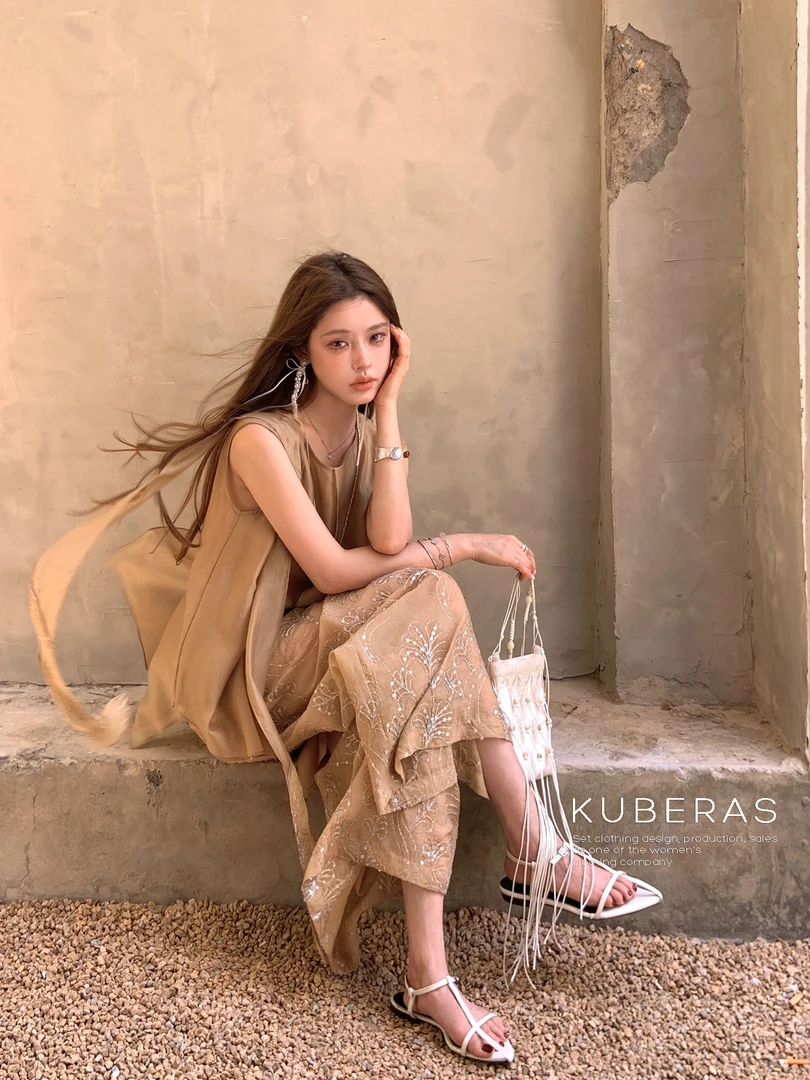 KUBERAS 原创不规则拼接飘带宽松短袖提花刺绣亮丝阔腿长裤套装