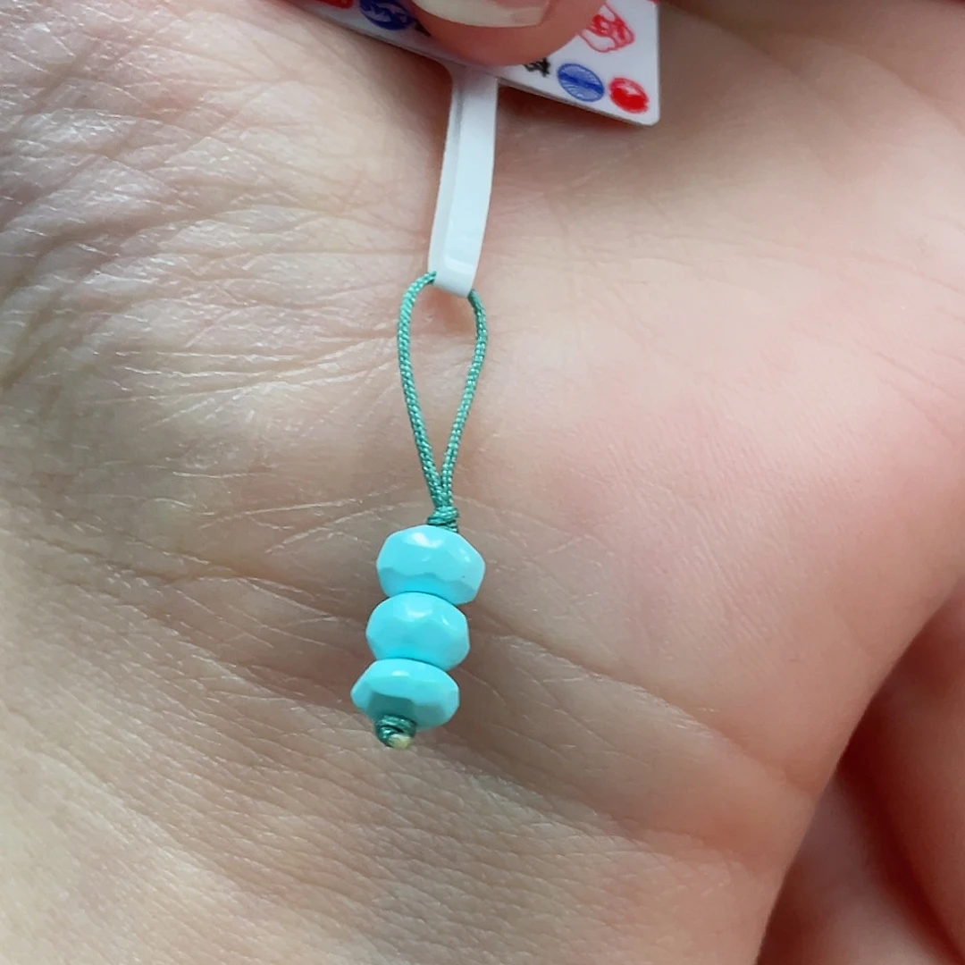 绿松石颈饰未镶嵌