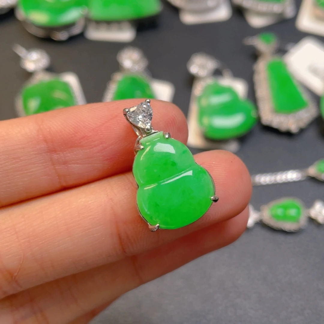 翡翠银S925镶嵌颈饰