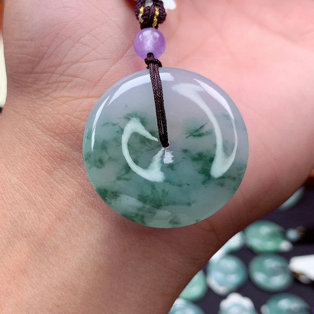 翡翠未镶嵌颈饰37 尺寸32.4-5.7