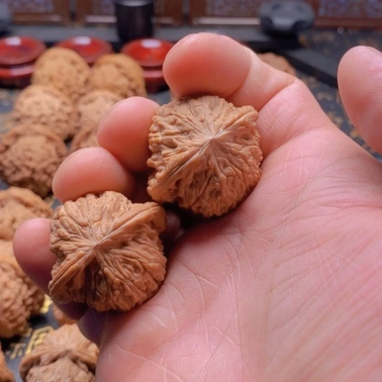 于*拿文玩磨盘38尺寸