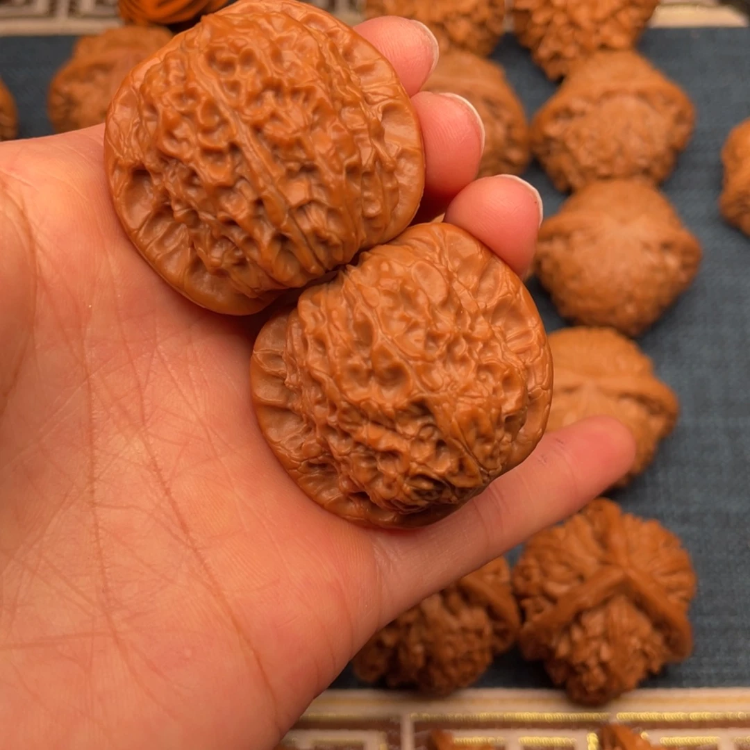 把件文玩核桃39毕业血麒麟