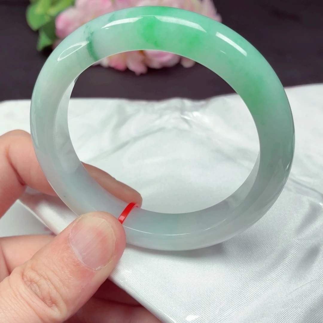 翡翠未镶嵌手镯58.8圈