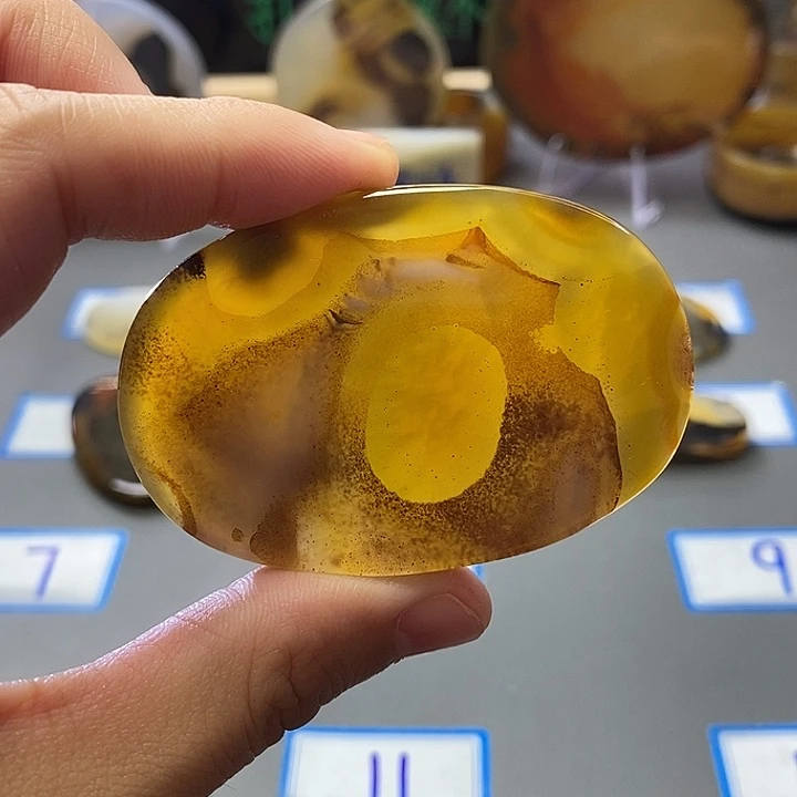 玛瑙/玉髓未镶嵌珠宝半成品149