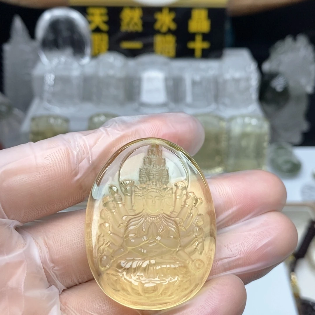 水晶颈饰未镶嵌燕*飞